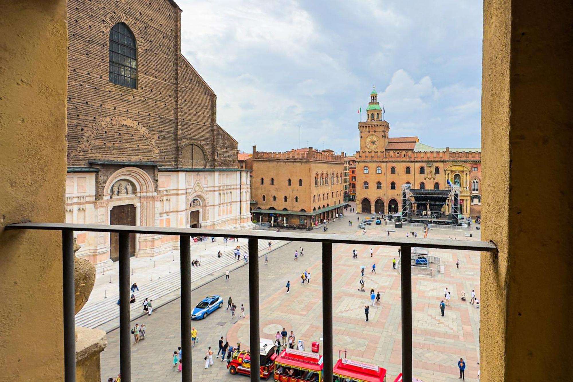 Immobo Domus - Piazza Maggiore View Bolonha Exterior foto